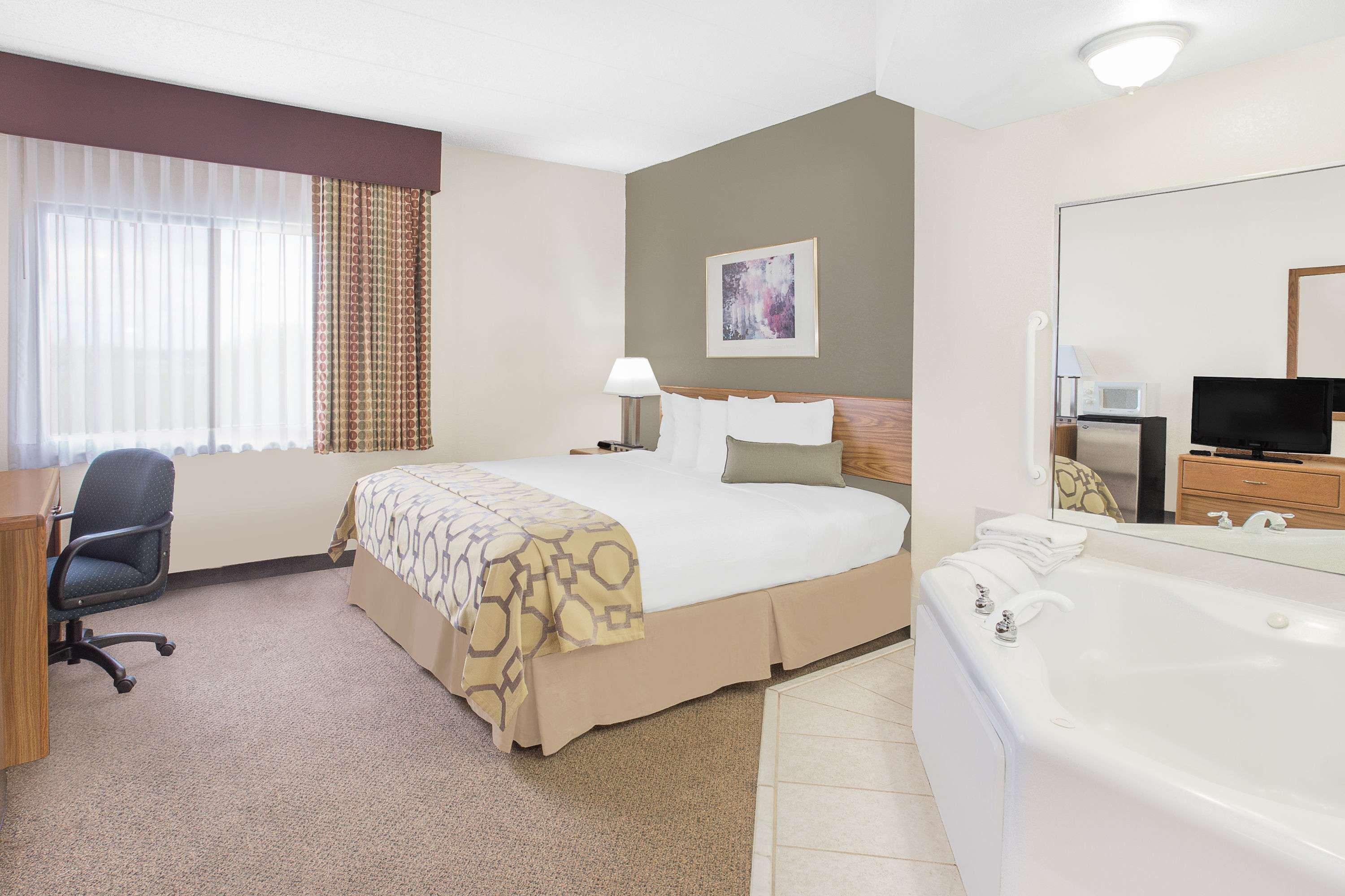 เบย์มอนต์ บาย วินด์แฮม เจนส์วิลล์ Hotel ภายนอก รูปภาพ