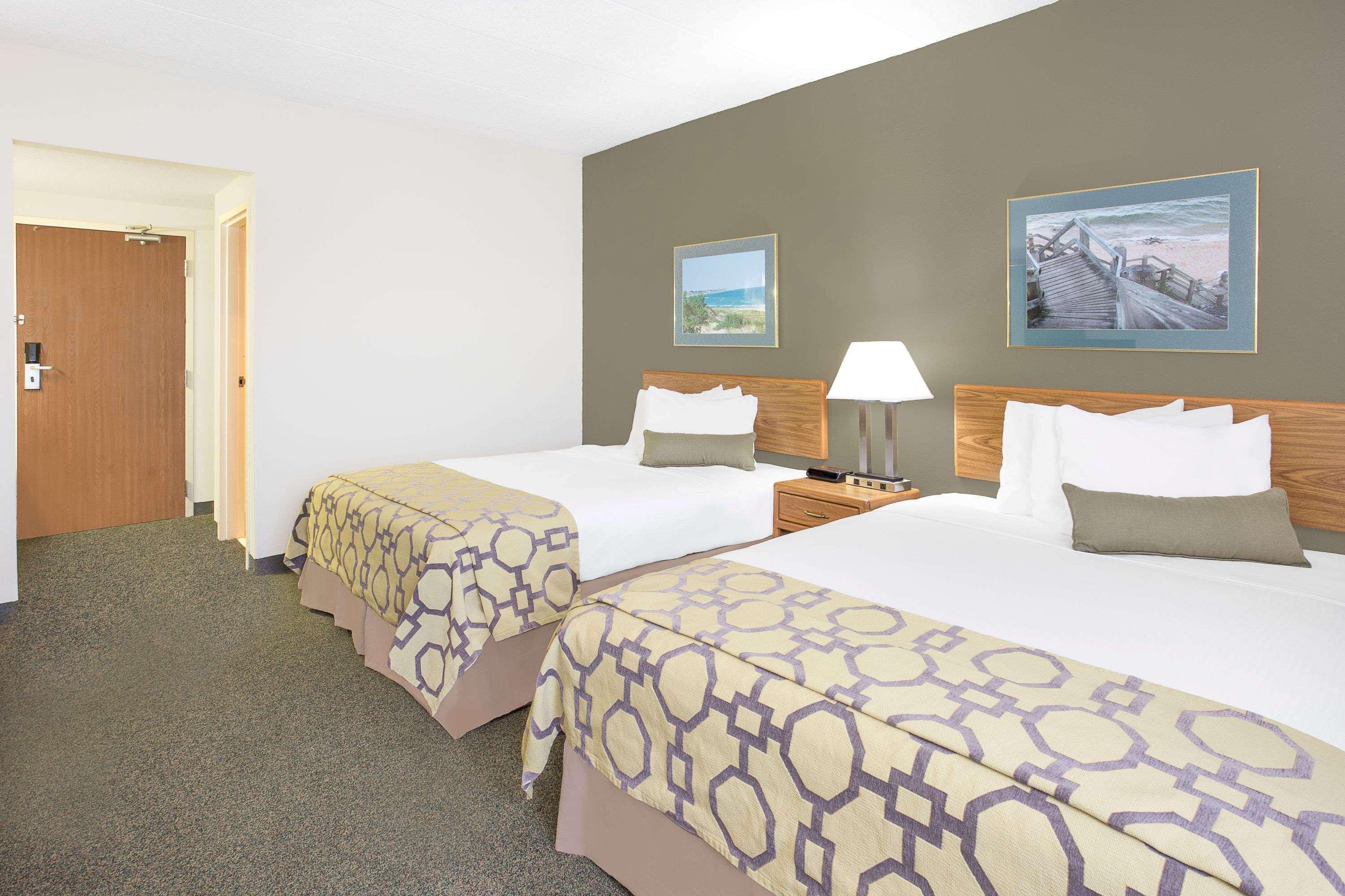 เบย์มอนต์ บาย วินด์แฮม เจนส์วิลล์ Hotel ภายนอก รูปภาพ